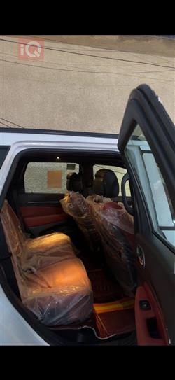 جيب جراند شيروكي